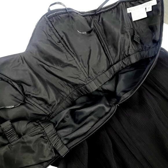 Maggy London 100% Silk Strapless Cocktail Dress - Picture 4 of 8